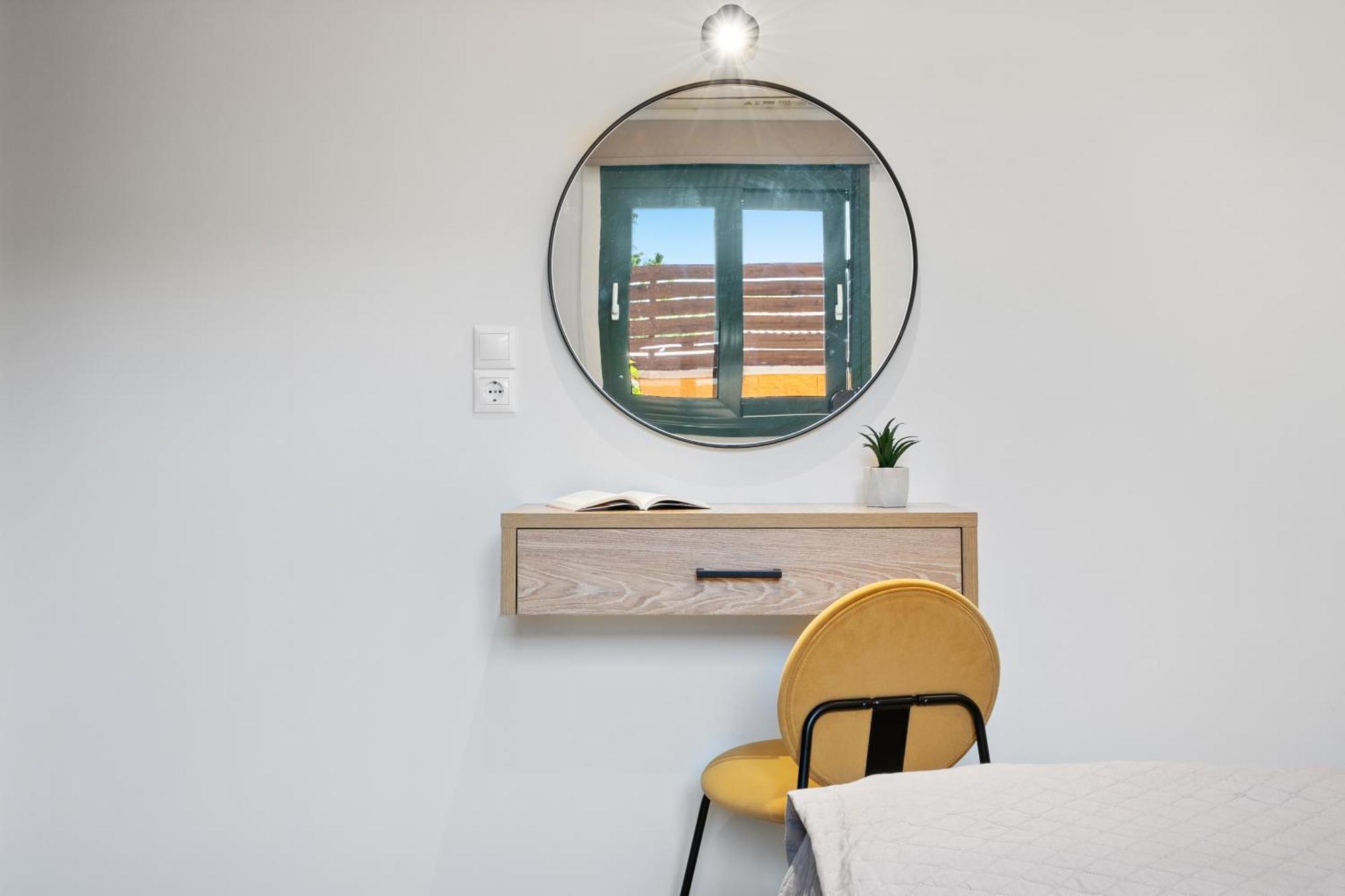 George Studios Yénion Exteriér fotografie